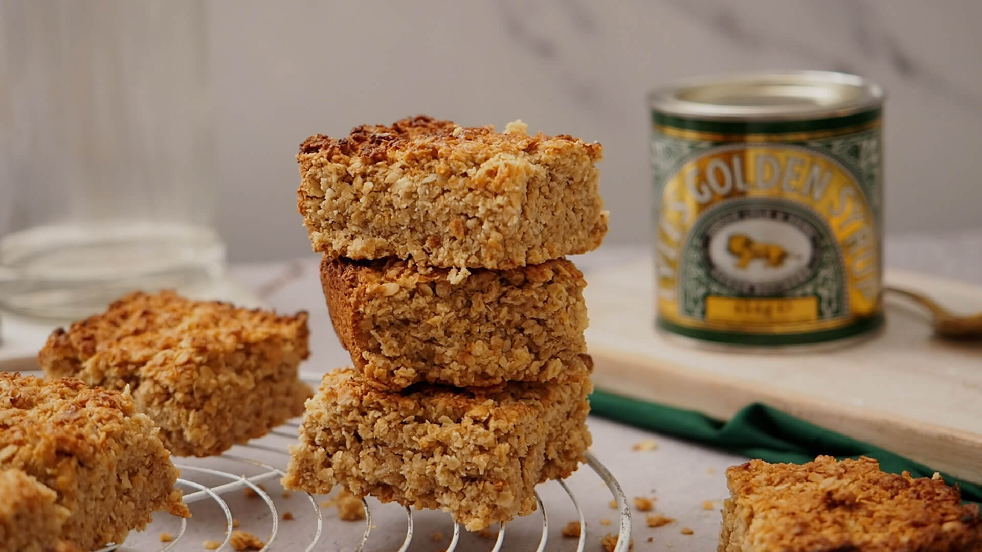 Lyle s Golden Syrup Flapjack Recipe